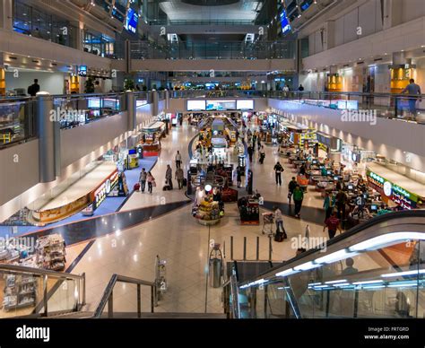 emirates airport shopping